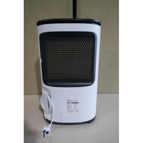 6031 - Meaco 18L Dehumidifier, no box or accessories, original RRP £179.99 *This lot is subject to Vat