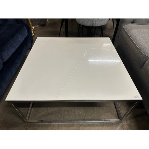 3053 - A contemporary design white high gloss square coffee table with chrome base