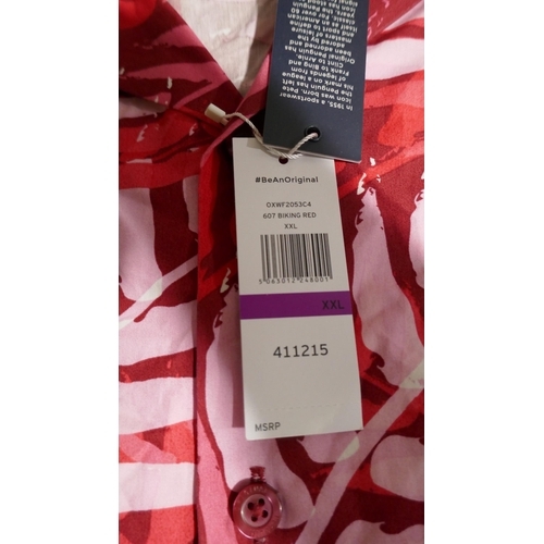 6194 - Penguin Hawaiian style shirts x 13 in blue and red with tags, various sizes  (L339)  *This lot is su... 