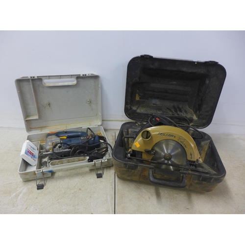 5044 - 2 cased power tools, a Bosch GST 60 PBE, 240V jigsaw and a Stihl saw power saw