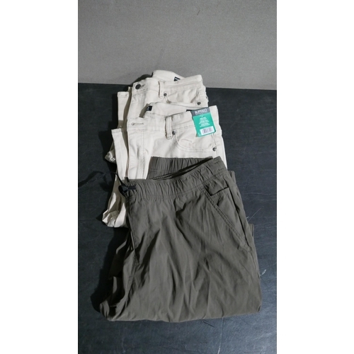 6216 - Quantity of mens trousers and jeans, various styles and sizes (L337) *This lot is subject to VAT