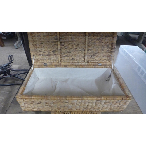 5277 - Two wicker storage boxes