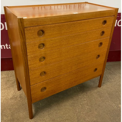 8 - A Wrighton Furniture teak chest of drawers