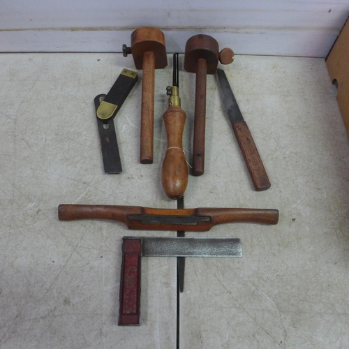 5008 - 2 boxes of vintage woodworking tools including set squares, spoke shave, screwdrivers, etc.