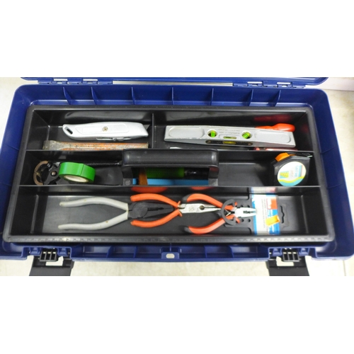 5013 - A toolbox of assorted hand tools including screwdrivers, tape measure, a hammer, pliers, Irwin hand ... 