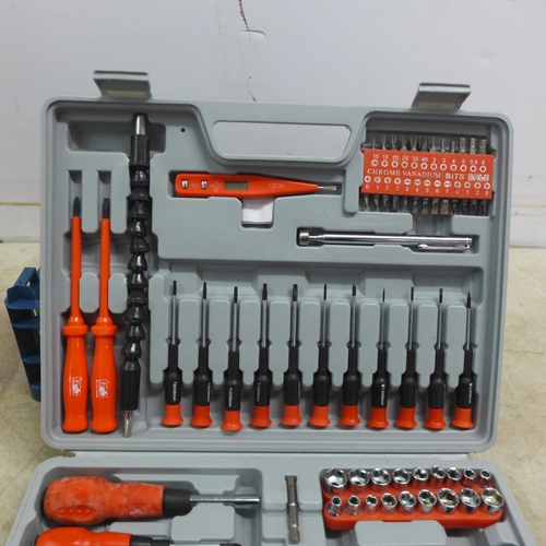 5051 - An AA 71 piece screwdriver set in case, two barrel foot pumps and a quantity of loose screwdrivers