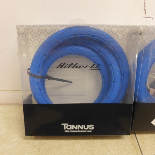 5086 - A pair of Tannus Aither 1.1 polymer compound solid bike tyres