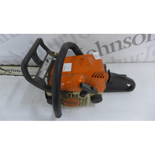 5215 - A Stihl MS-170 petrol driven chainsaw