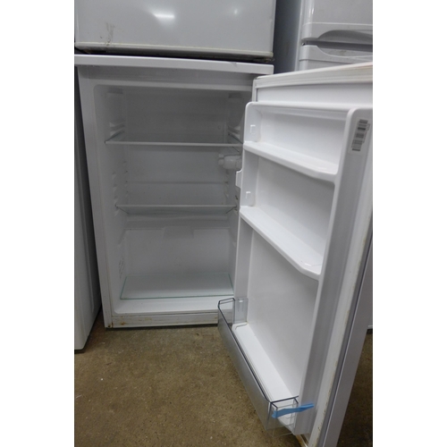 5160 - A Servis model UL48W compact free standing under counter fridge