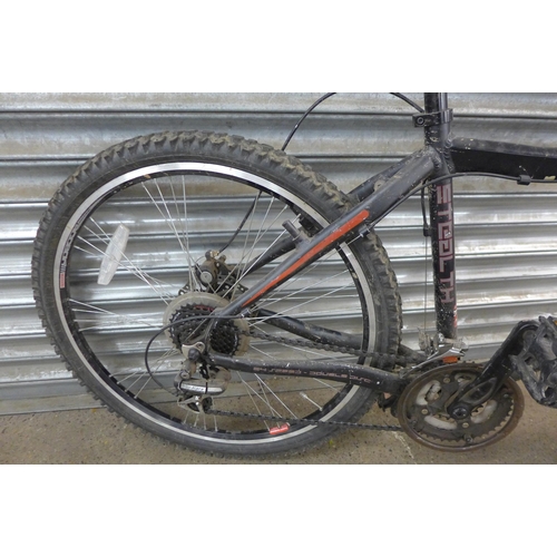 5190 - A Diamondback Stealth front suspension hardtail mountain bike