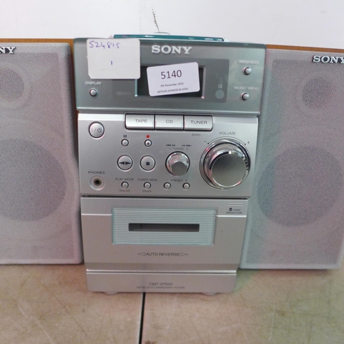 5140 - A Sony CMT-EP505 micro hi-fi system with speakers