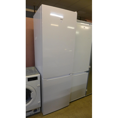 4004 - AEG Freestanding 60/40 Fridge Freezer (Low Frost), Original RRP £499.99 + Vat (468-23), *This lot is... 