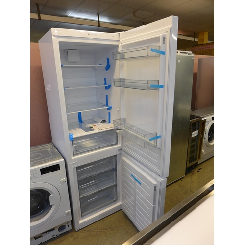 4004 - AEG Freestanding 60/40 Fridge Freezer (Low Frost), Original RRP £499.99 + Vat (468-23), *This lot is... 