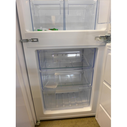 4005 - AEG Integrated 60/40 Fridge Freezer (Frost Free) Scratch to fridge door Original RRP £832.50 + Vat (... 