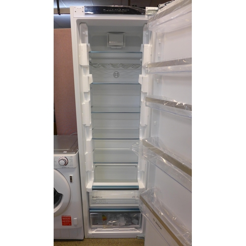 4010 - Bosch Built In Tower Fridge, Original RRP £665.83 + Vat (468-125), *This lot is subject to VAT