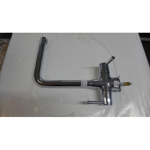 4043 - Chrome effect Mixer Tap (468-182) *This lot is subject to Vat