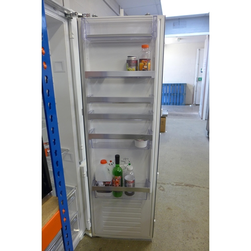 4057 - Neff Built in Tower Fridge, (Transit damage) Original RRP £874.16 + Vat (468-110), *This lot is subj... 