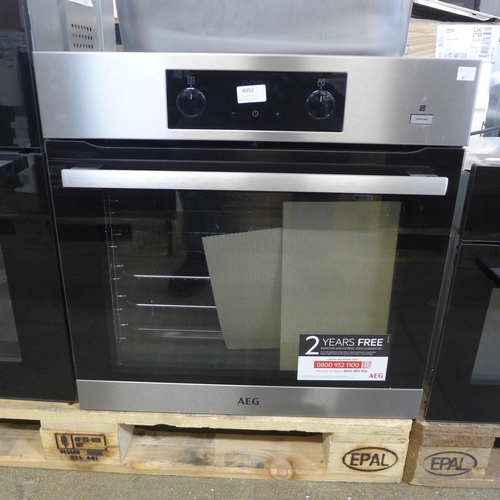 4092 - AEG Multifunction Oven with Steam, Original RRP £340.83 + Vat (468-35), *This lot is subject to VAT