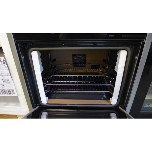 4146 - Neff Slide n Hide Single Oven With Home Connect (468-138), *This lot is subject to VAT