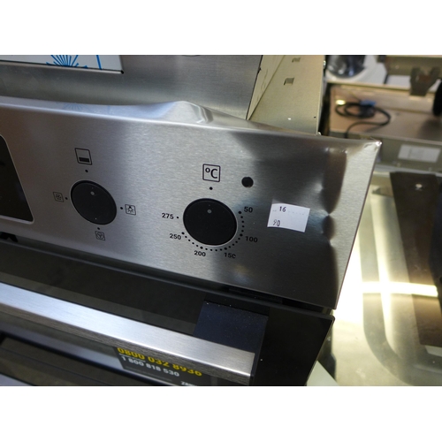 4151 - Zanussi Built In FanCook Double Oven - ( Damaged Control Panel), Original RRP £382.50 + Vat (468-90)... 