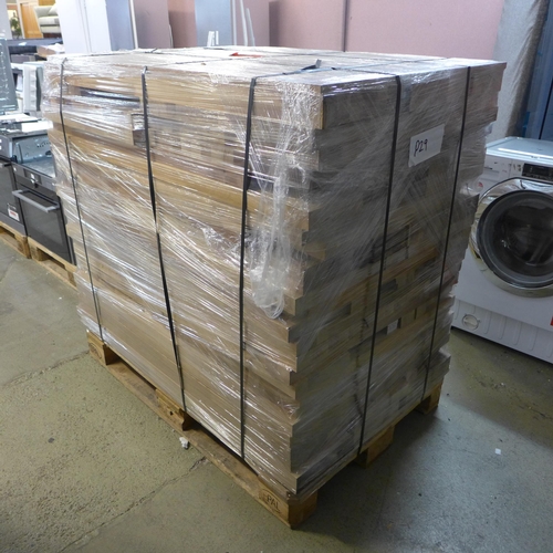 4167 - Pallet Of Solid Oak Offcuts, Original RRP £3420.00 + Vat (468-172), *This lot is subject to VAT