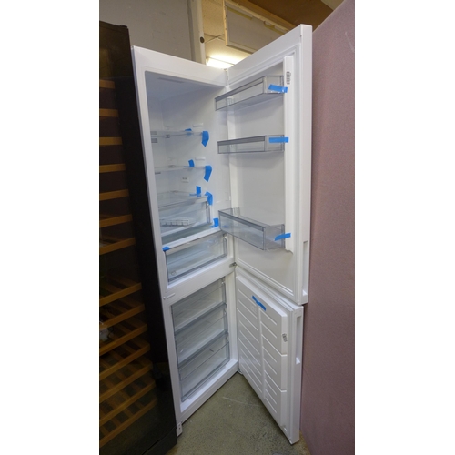 4184 - AEG Freestanding 60/40 Fridge Freezer (Frost Free), Original RRP £657.50 + Vat (468-136), *This lot ... 