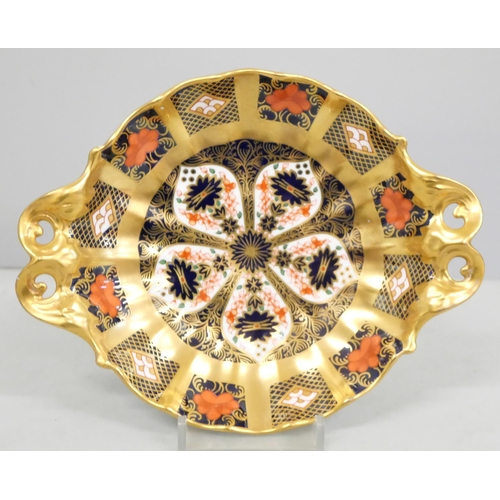 2047 - A Royal Crown Derby 1128 pattern pedestal dish, 16.5cm