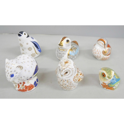 2048 - A collection of six Royal Crown Derby hedgehog paperweights with gold stoppers