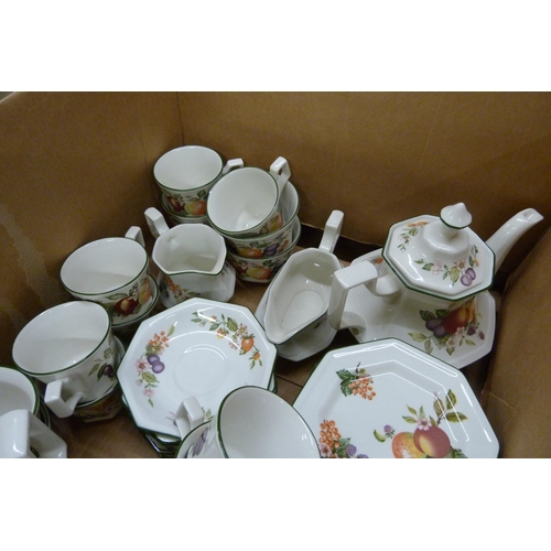 2305 - A set of Johnson Bros tea and dinner wares, Fresh Fruit design **PLEASE NOTE THIS LOT IS NOT ELIGIBL... 