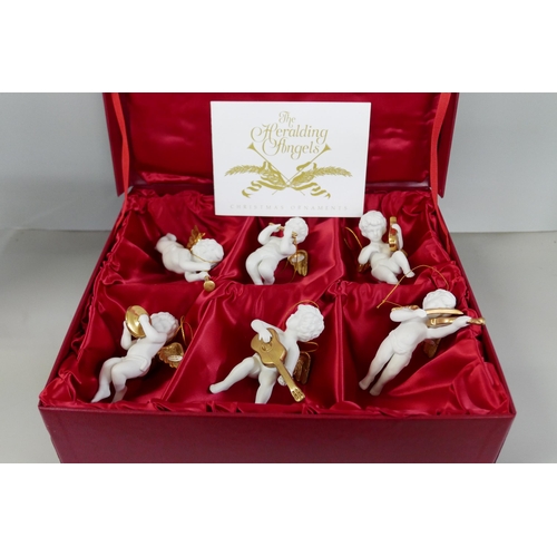 2327 - A set of Franklin Mint Heraldic Angels with certificate, boxed