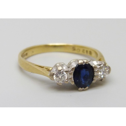 7054 - An 18ct gold, diamond and sapphire ring, 2.2g, I