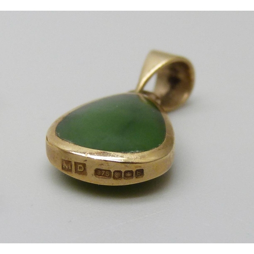 7082 - A pair of 9ct gold and green stone earrings with matching pendant, and a pair of 9ct gold screw back... 