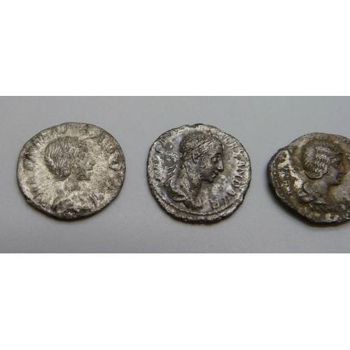 7179 - Three silver/billon ancient Roman Denarius