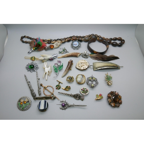 7254 - A collection of Scottish style jewellery, etc.