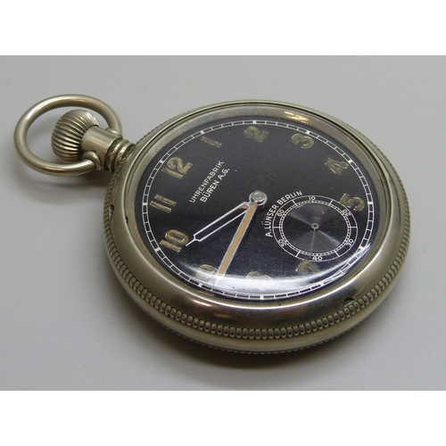 7282 - A German Buren A.G. Uhrenfabrik military style pocket watch, dial also marked A. Lunser Berlin, the ... 