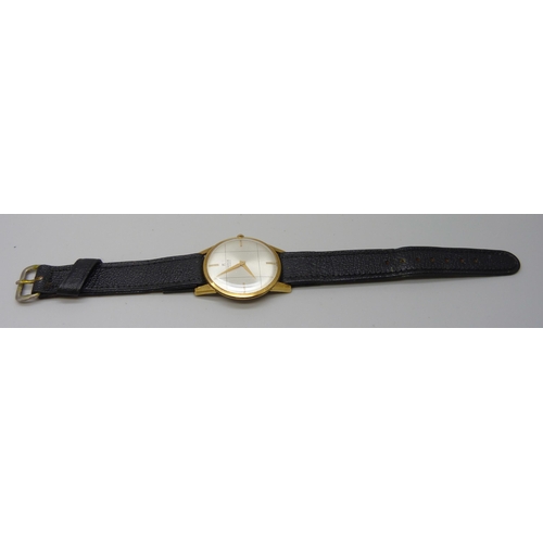 7285 - A Pierce gold plated manual wind wristwatch