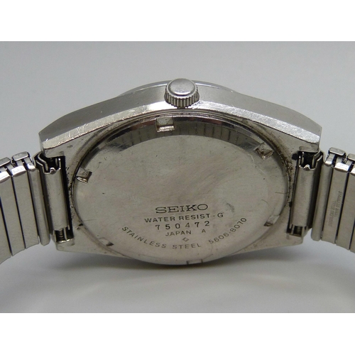 7300 - A Seiko LM stainless steel automatic bracelet watch, ref. 5606 8070, circa 1977, 34mm