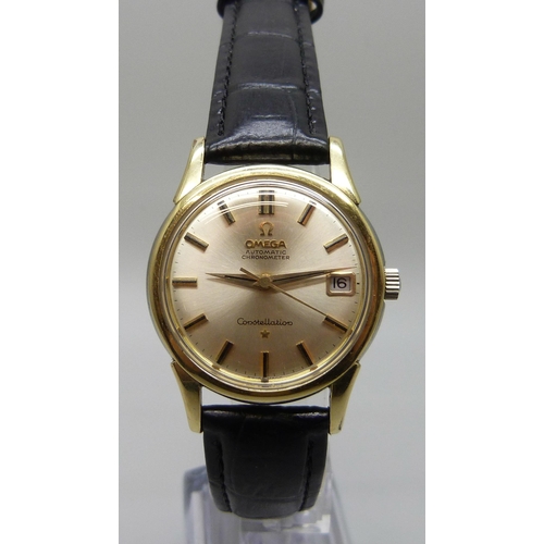 7303 - An Omega Constellation gold plated stainless steel wristwatch with cal. 561 automatic chronometer mo... 