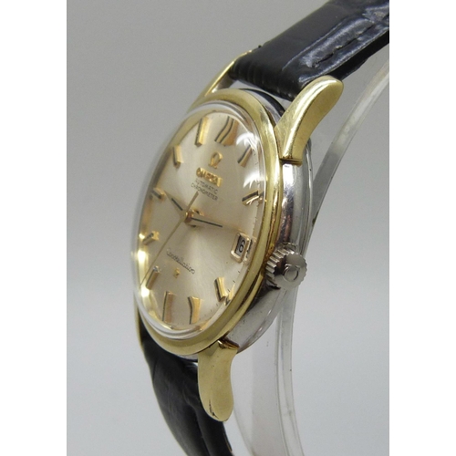 7303 - An Omega Constellation gold plated stainless steel wristwatch with cal. 561 automatic chronometer mo... 