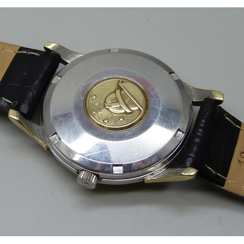 7303 - An Omega Constellation gold plated stainless steel wristwatch with cal. 561 automatic chronometer mo... 