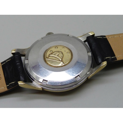 7303 - An Omega Constellation gold plated stainless steel wristwatch with cal. 561 automatic chronometer mo... 