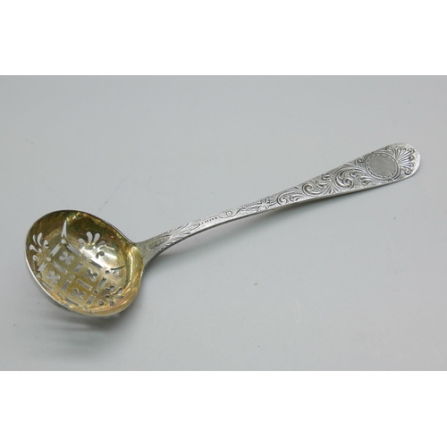 7324 - A Georgian silver sifter spoon, London mark, 22g