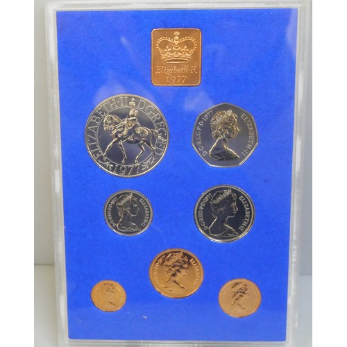 2210 - A proof coin set, 1977