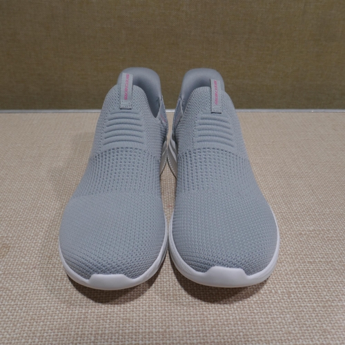 6182 - Skechers Hands Free Swift Fit (no inner soles) size UK 5  (L335)  *This lot is subject to VAT