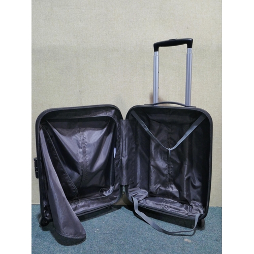 6204 - American Tourister Zakk Carry On Hardside Suitcase (340-184) *This lot is subject to Vat