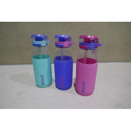 6219 - Three Zulu Water Bottles and Titan cooler Lunchbox  (340-188,308) *This lot is subject to Vat