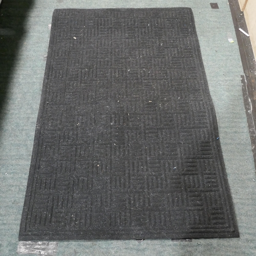 6264 - Multy Home Heavy Duty Entrance Mat   (340-76) *This lot is subject to Vat