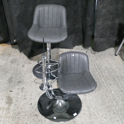 6270 - Two Bayside Grey Bar Stools (One damaged) (340-72,251) *This lot is subject to Vat