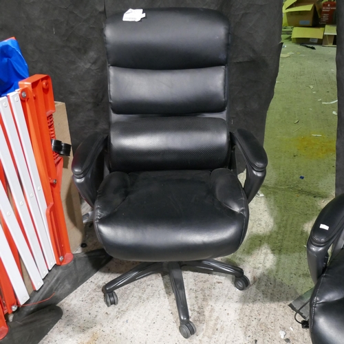 6272 - La-Z-Boy Executive Chair, Original RRP £174.99 + Vat (340-66) *This lot is subject to Vat