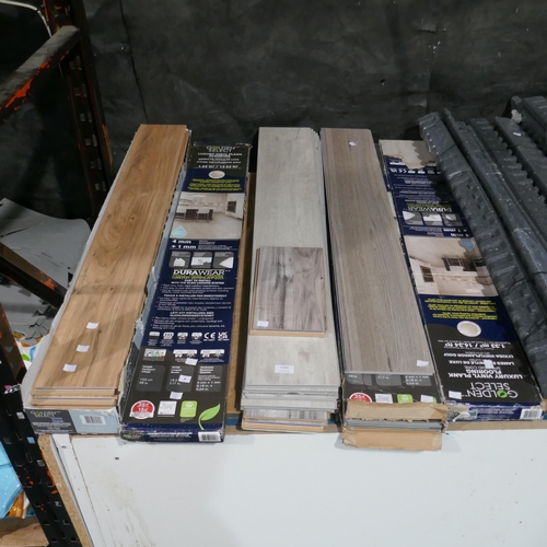 6284 - Quantity of misc laminate/vinyl flooring (340-159,289,290,291,318,319) *This lot is subject to Vat